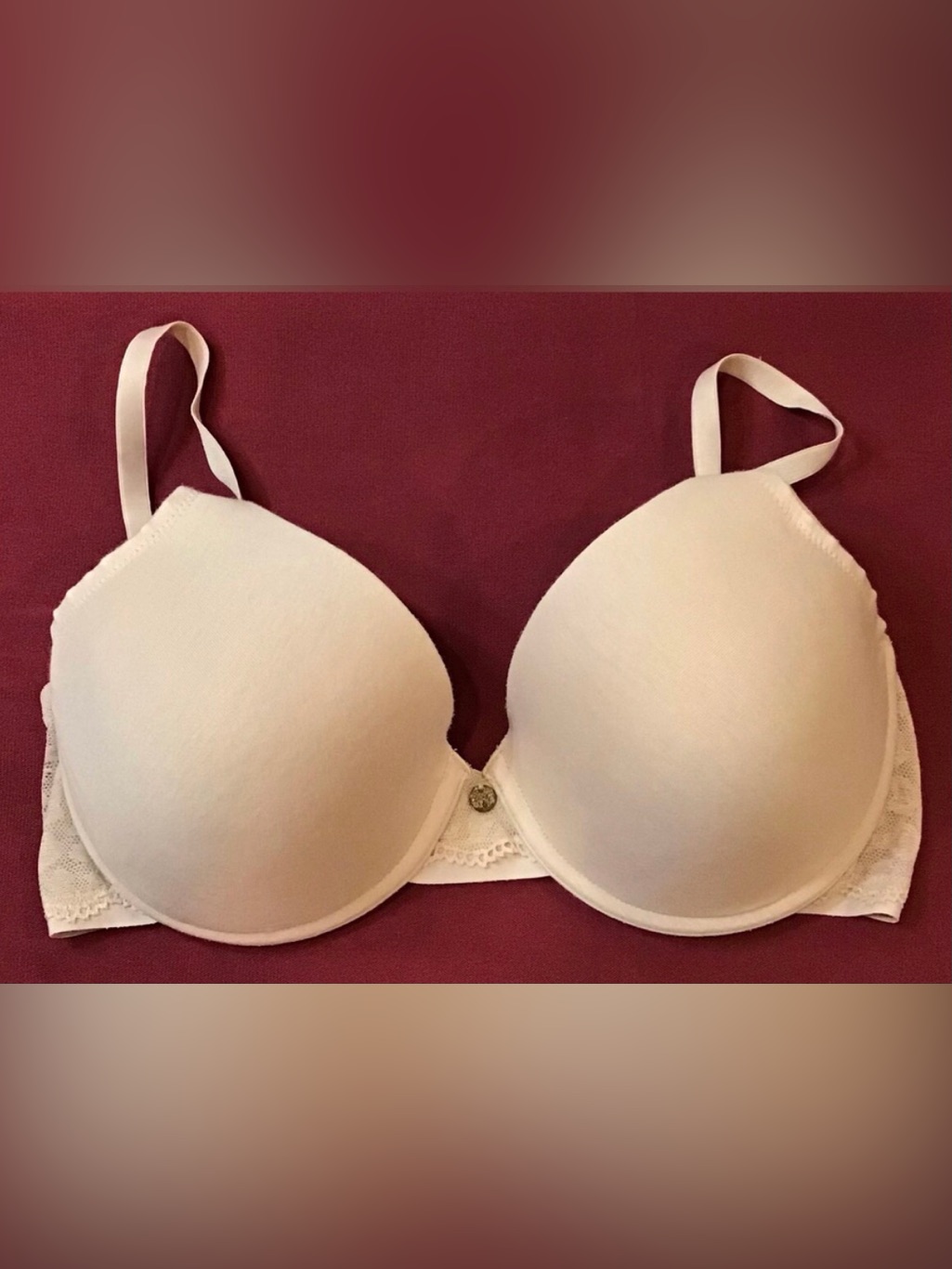 Natori Nude Bra With Lace Sides